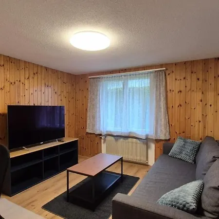 شقة Completely Refurbished Comfortable *